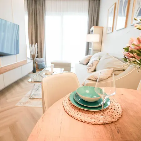 Hotel apartamentowy Hamptons Nad Zatoką 4*