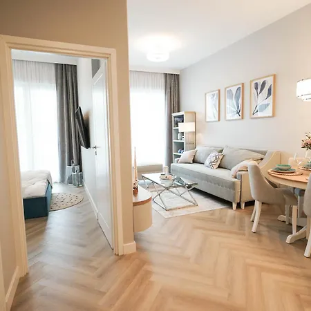 Hamptons Nad Zatoką 4* Olsztyn (Warmian-Masurian)