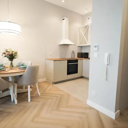 Hotel apartamentowy Hamptons Nad Zatoką 4*