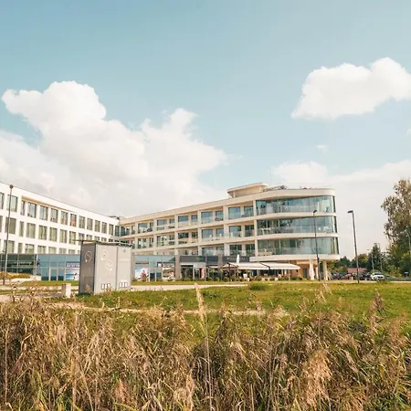 Hamptons Nad Zatoką Hotel apartamentowy